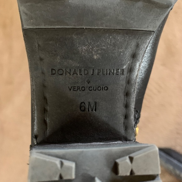 Donald J Pliner Genuine leather black boots - Picture 5 of 5